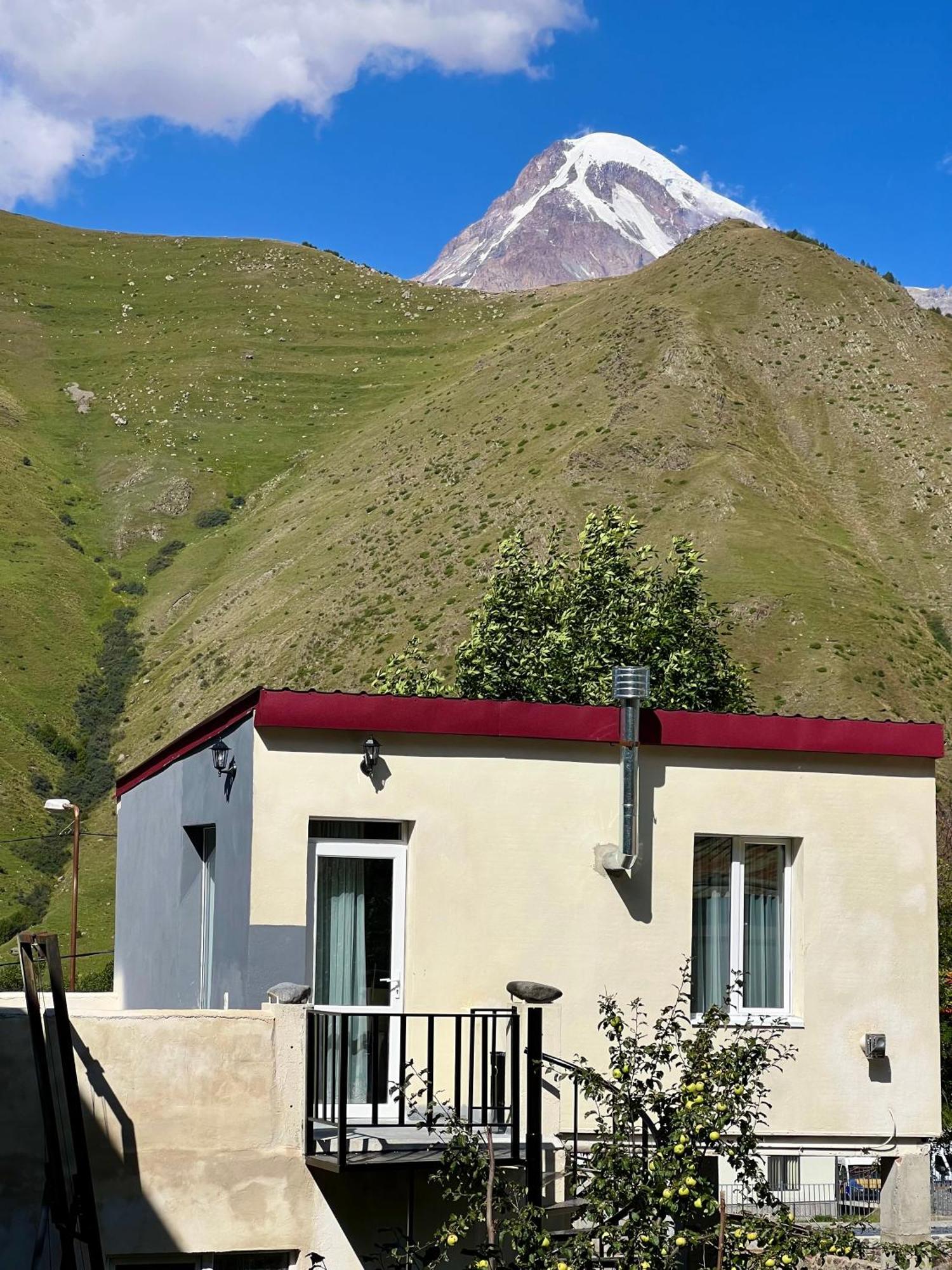 Kazbegi Green Yard Экстерьер фото